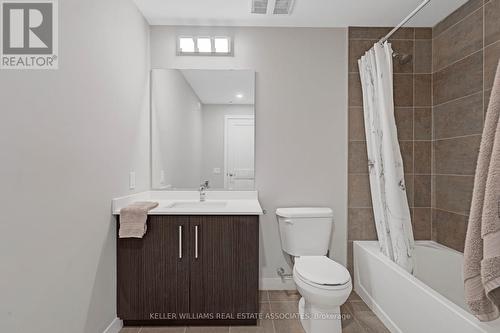 2013 - 15 Queen Street S, Hamilton (Central), ON - Indoor Photo Showing Bathroom