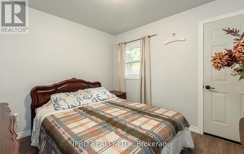 44485 Brandon Road, Huron East, ON - Indoor Photo Showing Bedroom