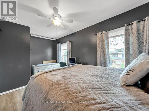 1083 Cannon Street E, Hamilton (Crown Point), ON - Indoor Photo Showing Bedroom