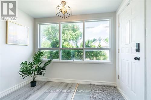 56 Cambridge Avenue, Hamilton, ON - Indoor Photo Showing Other Room