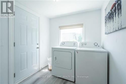 56 Cambridge Avenue, Hamilton (Crown Point), ON - Indoor Photo Showing Laundry Room