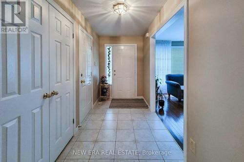 31 Foxmeadow Drive, Hamilton (Stoney Creek), ON - Indoor Photo Showing Other Room