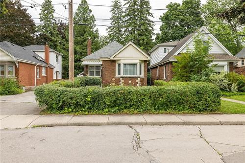 24 Thorndale Street N, Hamilton, ON - Outdoor With Facade