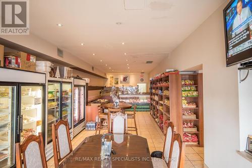 35 Queen Street N, Mississauga (Streetsville), ON 