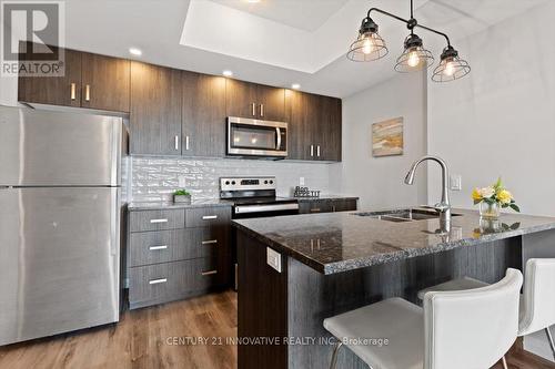 2601 - 108 Garment Street, Kitchener, ON - Indoor Photo Showing Kitchen With Double Sink With Upgraded Kitchen