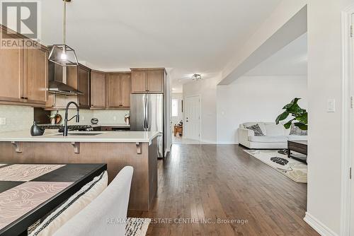 98 Sexton Crescent, Hamilton (Ancaster), ON - Indoor Photo Showing Kitchen