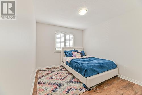 98 Sexton Crescent, Hamilton (Ancaster), ON - Indoor Photo Showing Bedroom