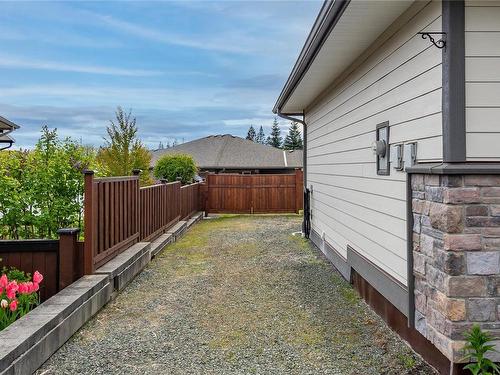 661 Eagle View Pl, Campbell River, BC 