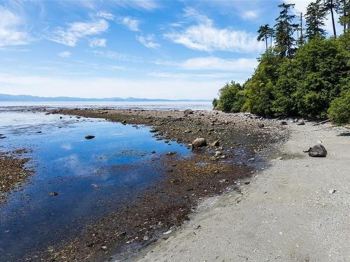 7281 Mcmillan Rd, Sooke, BC 