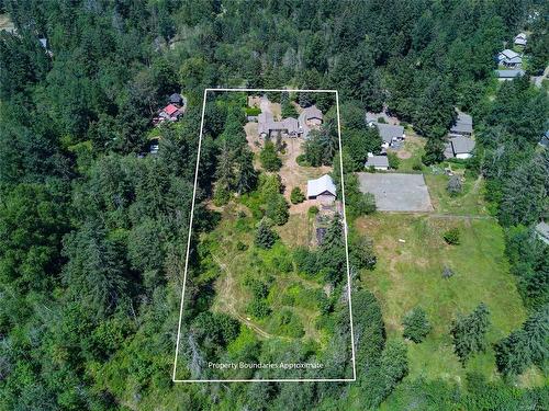 3177 Hellicar Rd, Courtenay, BC 