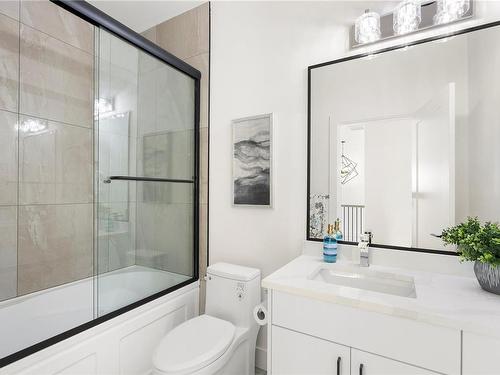 1315 Sandstone Lane, Langford, BC - Indoor Photo Showing Bathroom