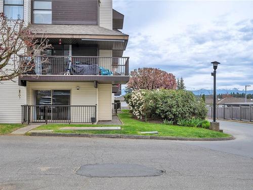 101-585 Dogwood St South, Campbell River, BC - Outdoor