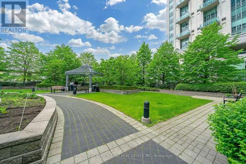 303 - 16 Harrison Garden Boulevard, Toronto (Willowdale East), ON - Outdoor