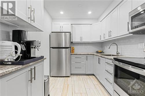 505 St Laurent Boulevard Unit#2506, Ottawa, ON - Indoor Photo Showing Kitchen With Stainless Steel Kitchen With Upgraded Kitchen