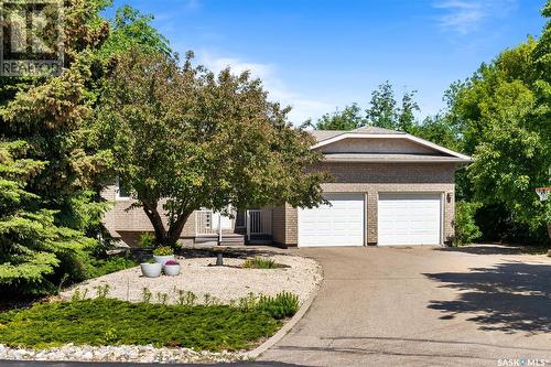 14 Park Bay, Emerald Park, SK - Outdoor