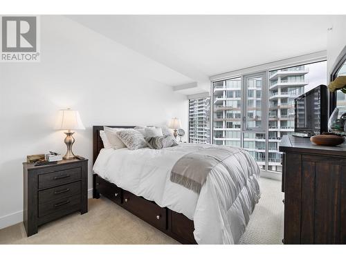 1232 Ellis Street Unit# 904, Kelowna, BC - Indoor Photo Showing Bedroom