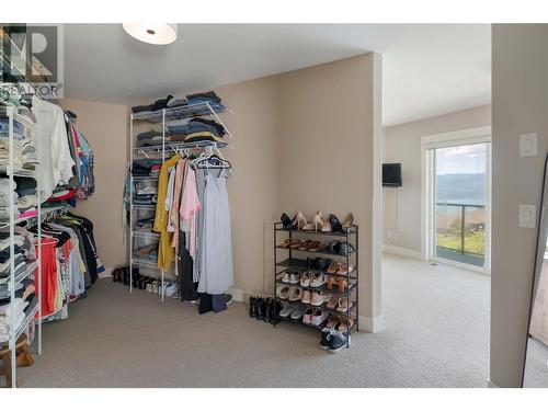 829 Kuipers Crescent, Kelowna, BC - Indoor With Storage