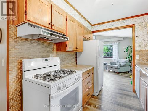 1686 Old Brock Street, Norfolk, ON - Indoor Photo Showing Kitchen