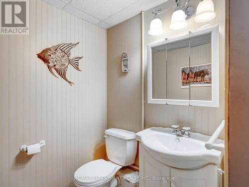 1686 Old Brock Street, Norfolk, ON - Indoor Photo Showing Bathroom