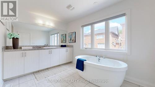 23 Snap Dragon Trail, East Gwillimbury (Holland Landing), ON - Indoor Photo Showing Bathroom