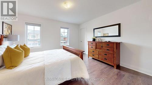 23 Snap Dragon Trail, East Gwillimbury (Holland Landing), ON - Indoor Photo Showing Bedroom