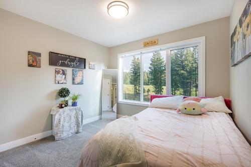 148 Plateau Place, Cranbrook, BC - Indoor Photo Showing Bedroom