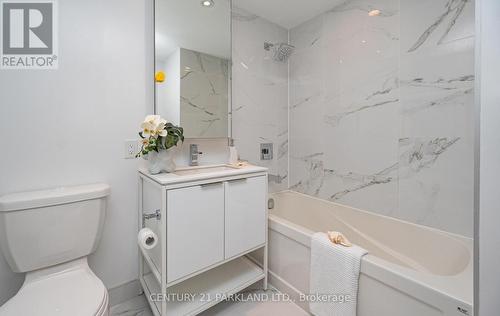 #306 - 77 Shuter Street S, Toronto (Church-Yonge Corridor), ON - Indoor Photo Showing Bathroom