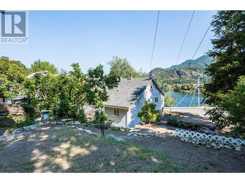 1880 Oak  Street, Trail, BC - Outdoor