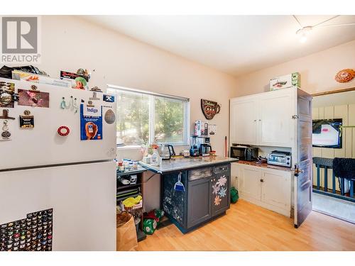 1880 Oak  Street, Trail, BC - Indoor