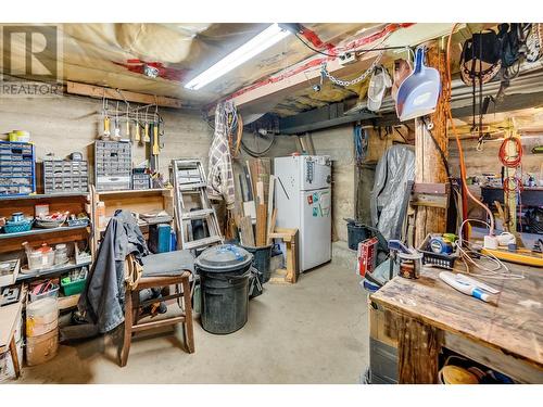 1880 Oak  Street, Trail, BC - Indoor Photo Showing Basement