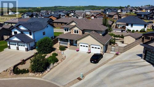 1832 86 Avenue, Dawson Creek, BC - Outdoor With Facade