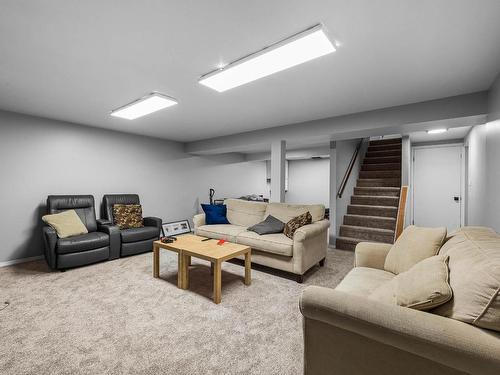 1360 Sherbrooke Ave, Kamloops, BC - Indoor Photo Showing Basement