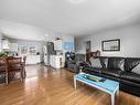 1360 Sherbrooke Ave, Kamloops, BC  - Indoor Photo Showing Living Room 