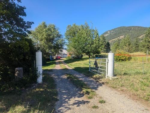 4893 Poplar Rd, Kamloops, BC - Outdoor With View