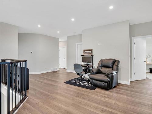 1351 Kinross Place, Kamloops, BC - Indoor Photo Showing Other Room