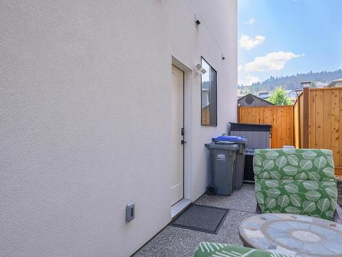 1351 Kinross Place, Kamloops, BC - Outdoor With Exterior