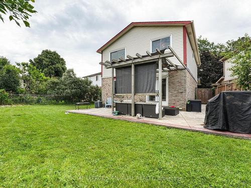 1521 Ealing Crt, Oakville, ON - Outdoor