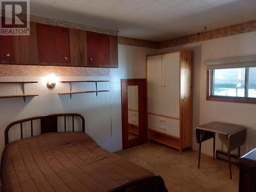 2621 5Th Street, Keremeos, BC - Indoor Photo Showing Bedroom