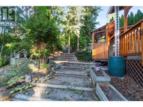 1243 Lee Creek Drive, Lee Creek, BC 