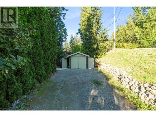 1243 Lee Creek Drive, Lee Creek, BC 