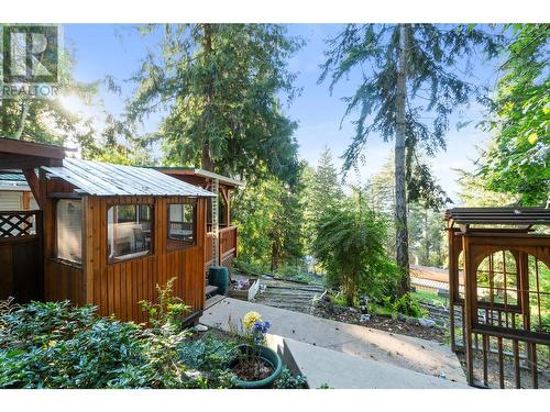 1243 Lee Creek Drive, Lee Creek, BC 