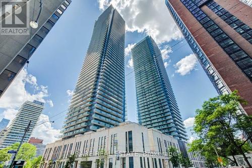 2801 - 65 St Mary Street, Toronto (Bay Street Corridor), ON - Outdoor With Facade