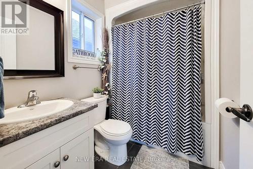 51 Kaufman Drive, Hamilton (Binbrook), ON - Indoor Photo Showing Bathroom