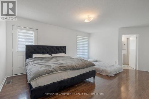 3385 Binbrook Road, Hamilton (Binbrook), ON - Indoor Photo Showing Bedroom