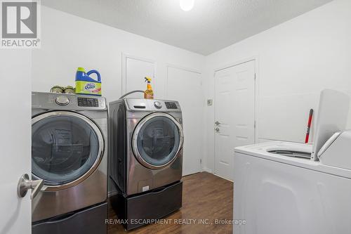 3385 Binbrook Road, Hamilton (Binbrook), ON - Indoor Photo Showing Laundry Room