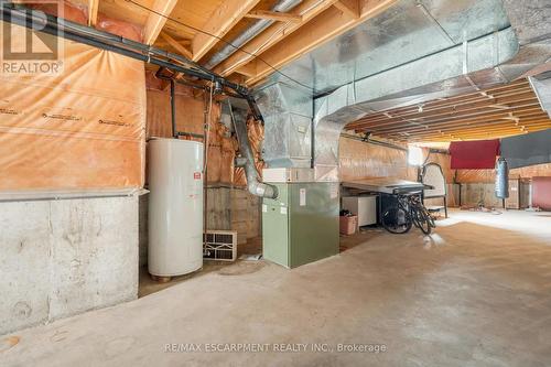 3385 Binbrook Road, Hamilton (Binbrook), ON - Indoor Photo Showing Basement