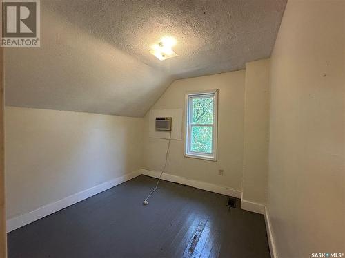 745 Athol Street, Regina, SK - Indoor Photo Showing Other Room