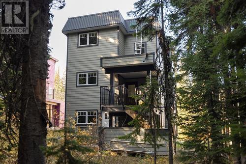 385 Monashee Road, Vernon, BC - Outdoor With Facade