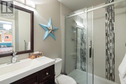 385 Monashee Road, Vernon, BC - Indoor Photo Showing Bathroom