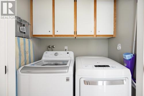 385 Monashee Road, Vernon, BC - Indoor Photo Showing Laundry Room